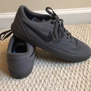 Nike SB Men shoes
